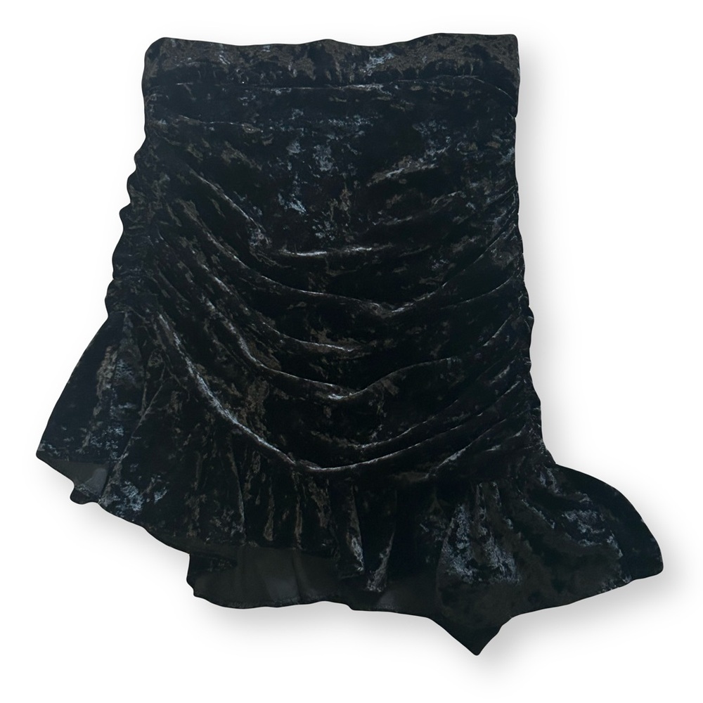 Zara / Black Crushed Velvet Ruched Mini Skirt w/ Asymmetrical Hemline size XS